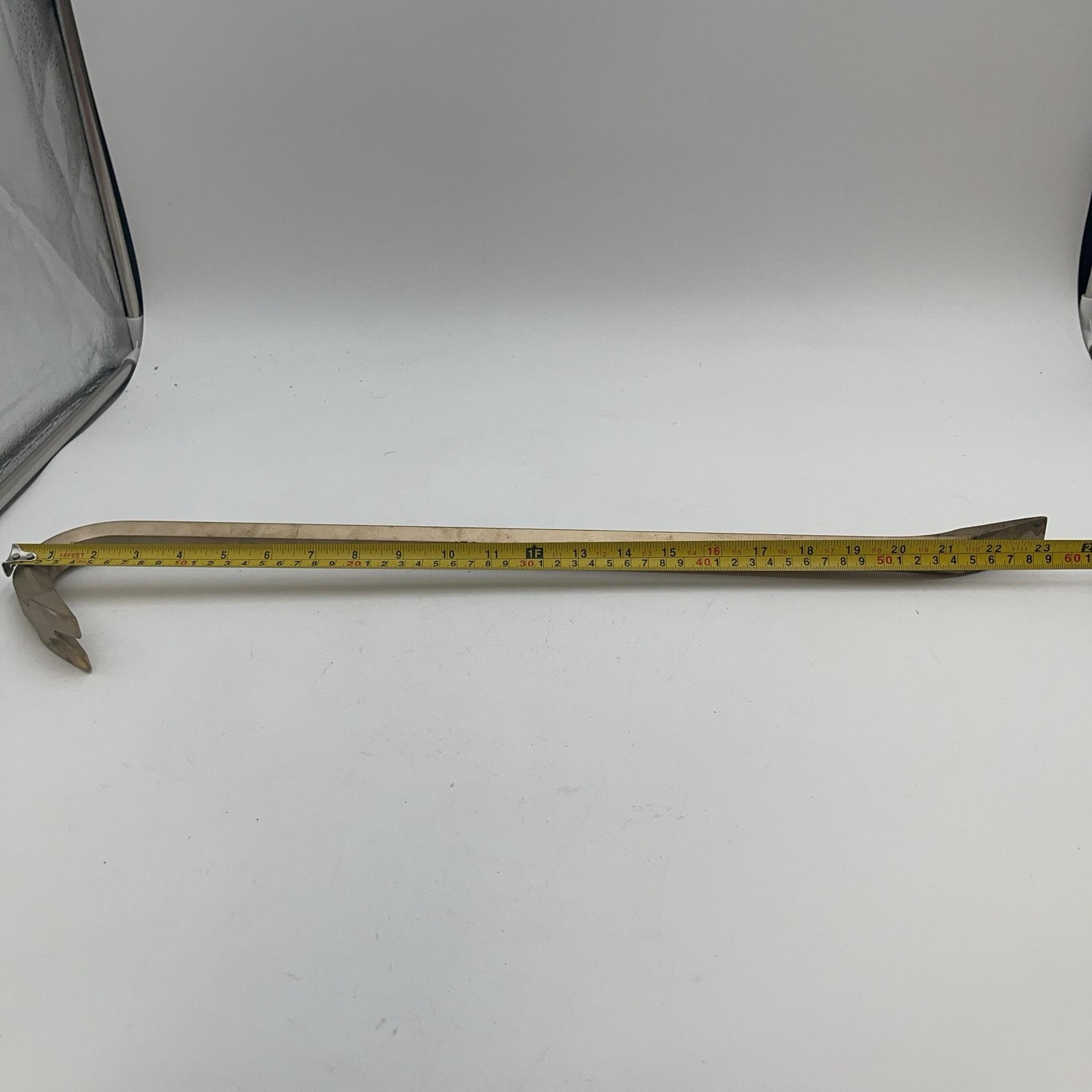 Gold Metal 23" Pry Bar Nail Puller Demolition Tool Flat Wrecking Bar Hand Tool