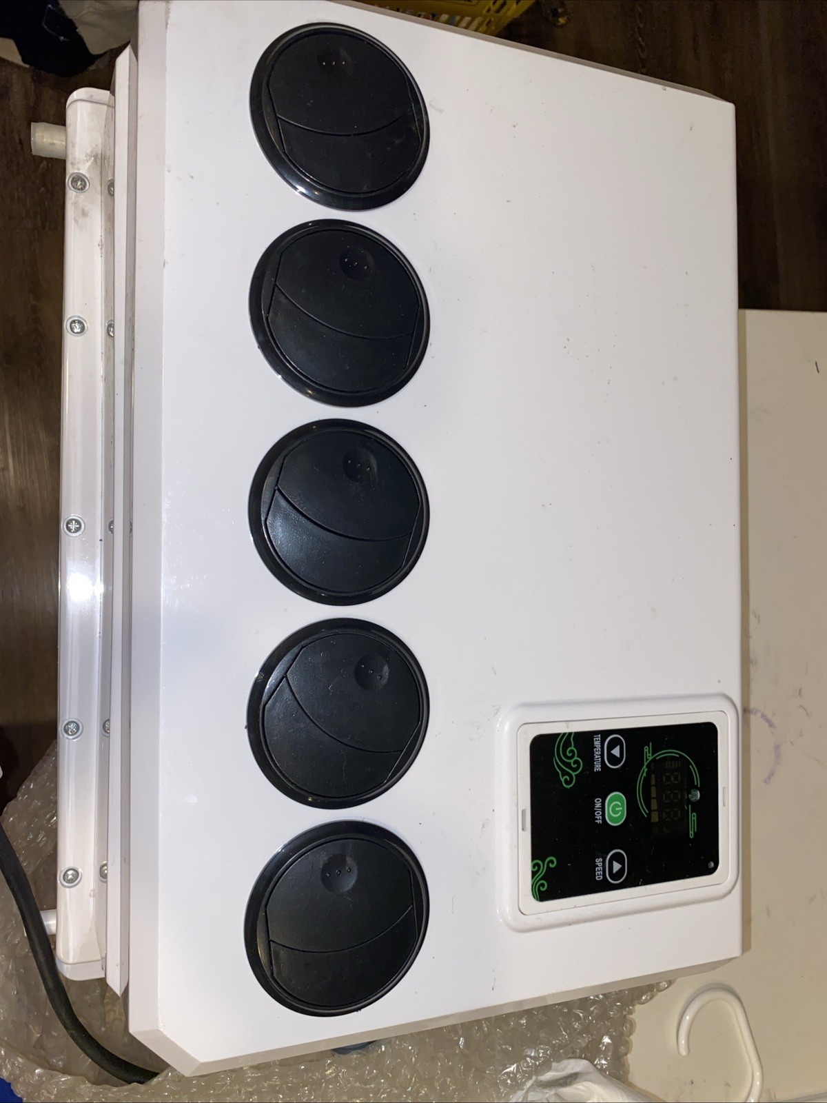 NEW OPEN BOX Treeligo Air Conditioner Truck OUTLET ONLY G8183*EAC1009.12.OUTLET