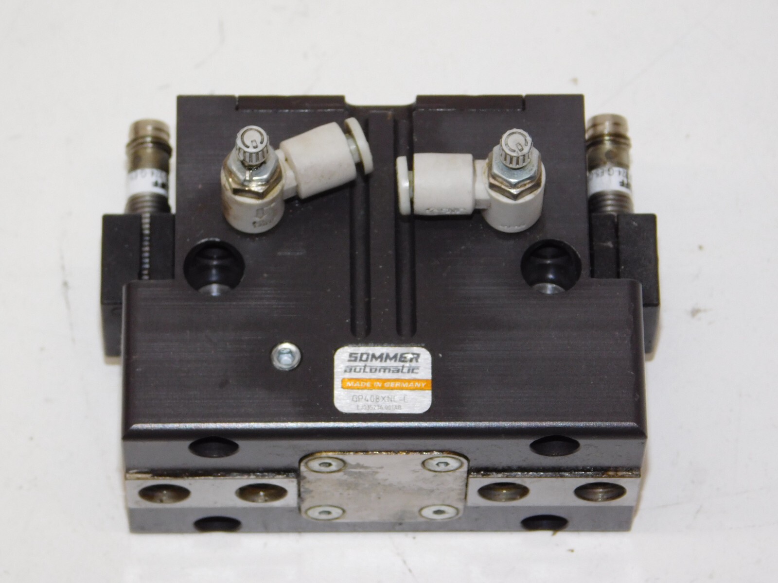 Sommer Automatic GP408XNC-C 2 Jaw Parallel Gripper Zimmer Group Unit Germany
