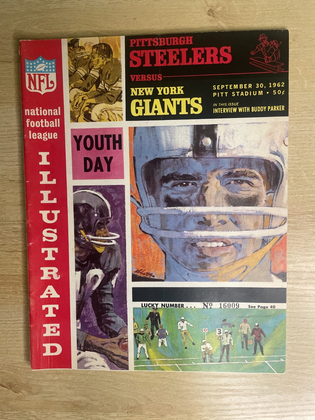 Vintage NFL Steelers Vs. Giants September 30, 1962 Program B3541