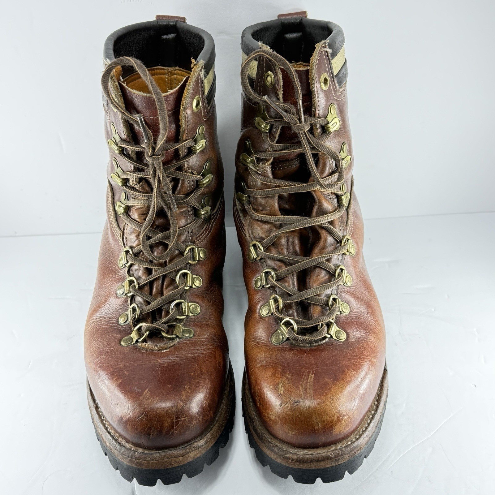 vibram boots men 10.5 Brown Leather 9” Lace Up Work Farm And Ranch
