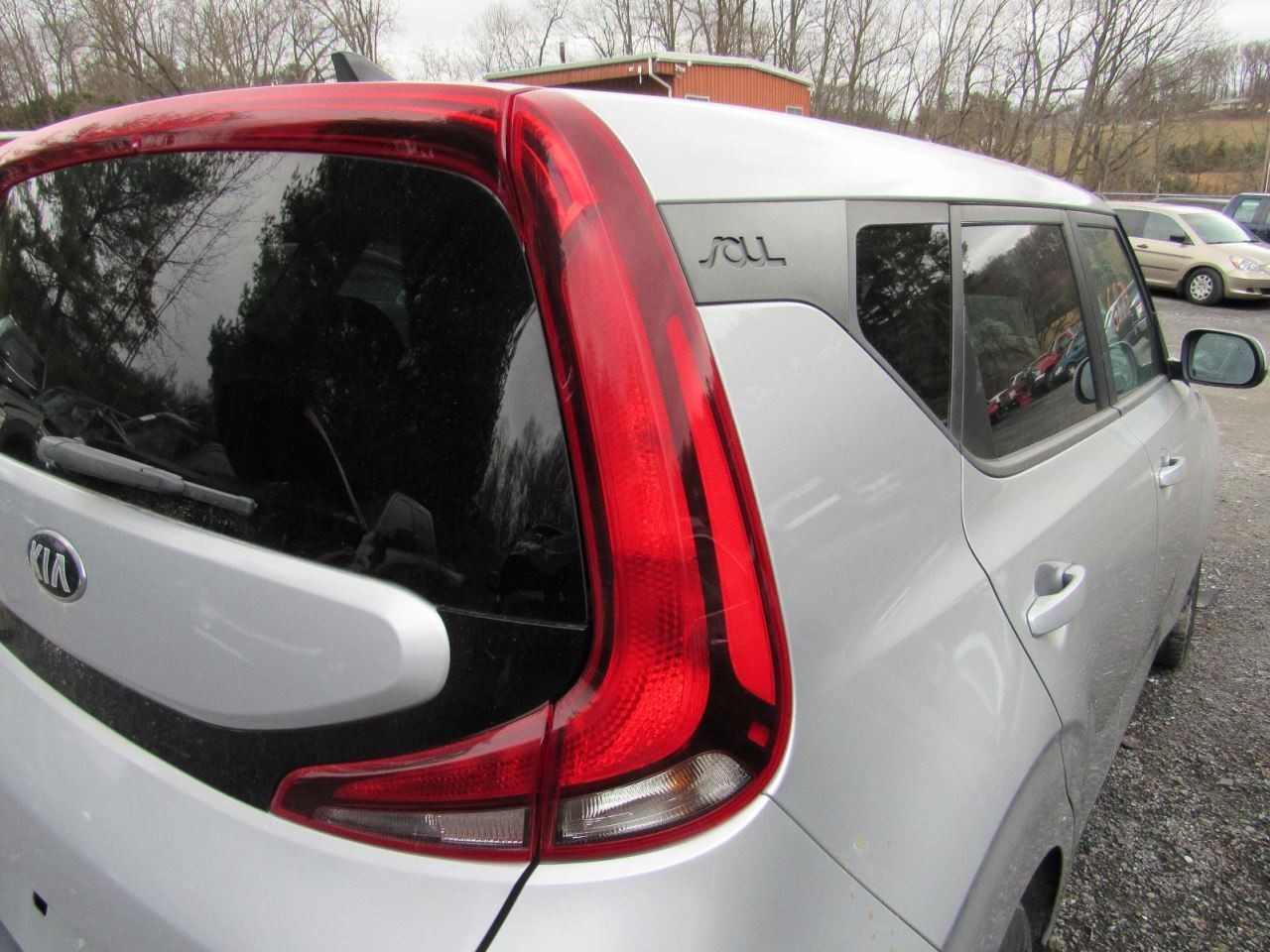 SOUL 2020 Glove Box 1032695