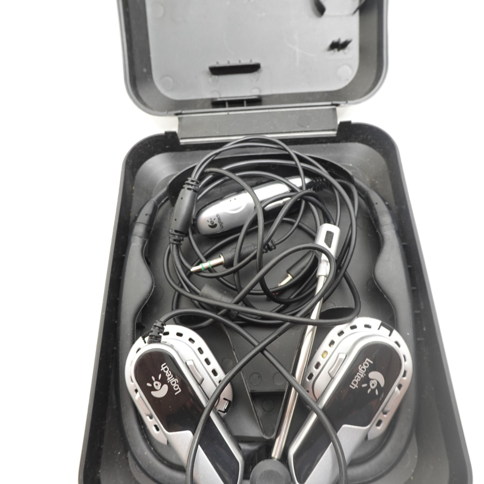 Logitech Premium Notebook Folding Headset Behind-Neck 3.5mm Wired with Case