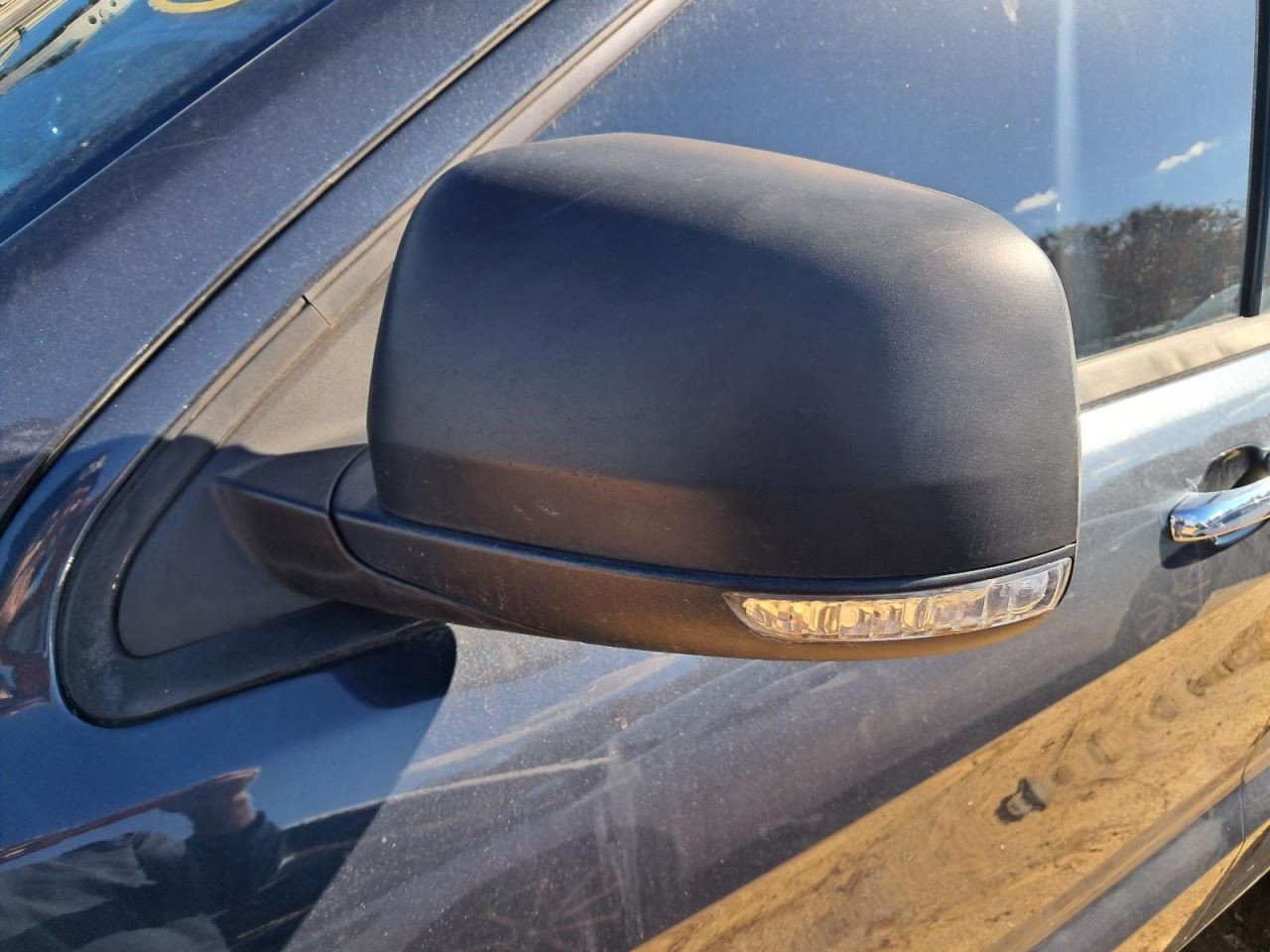 CHERGRAND 2014 Glove Box 4851402