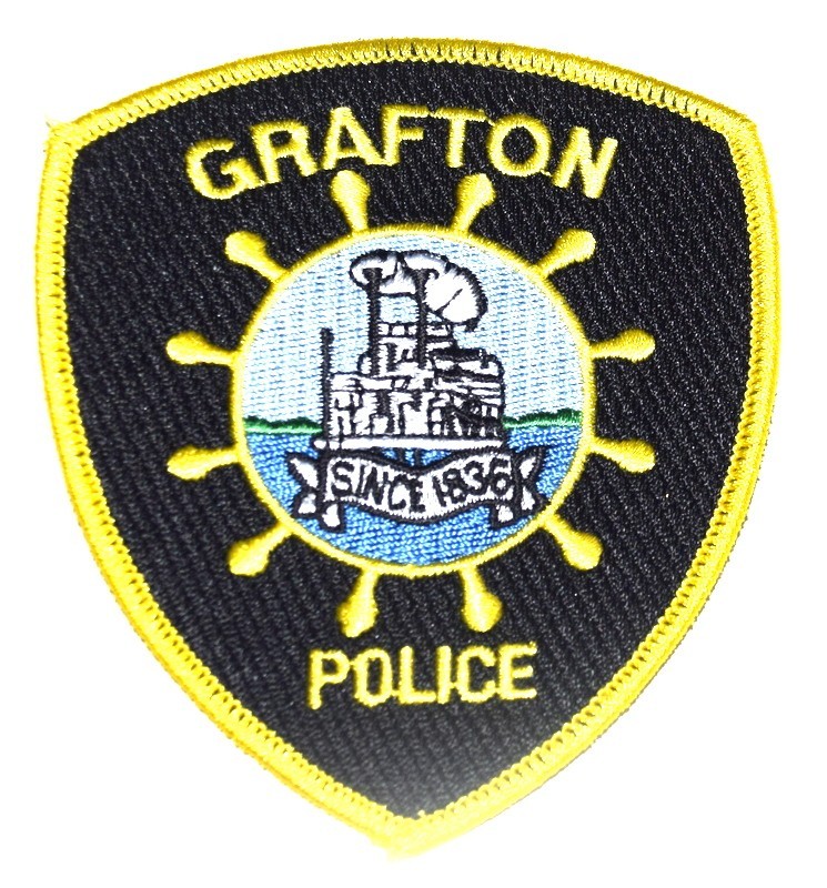 GRAFTON ILLINOIS IL Police Patch STEAM SHIP RIVER BOAT M4