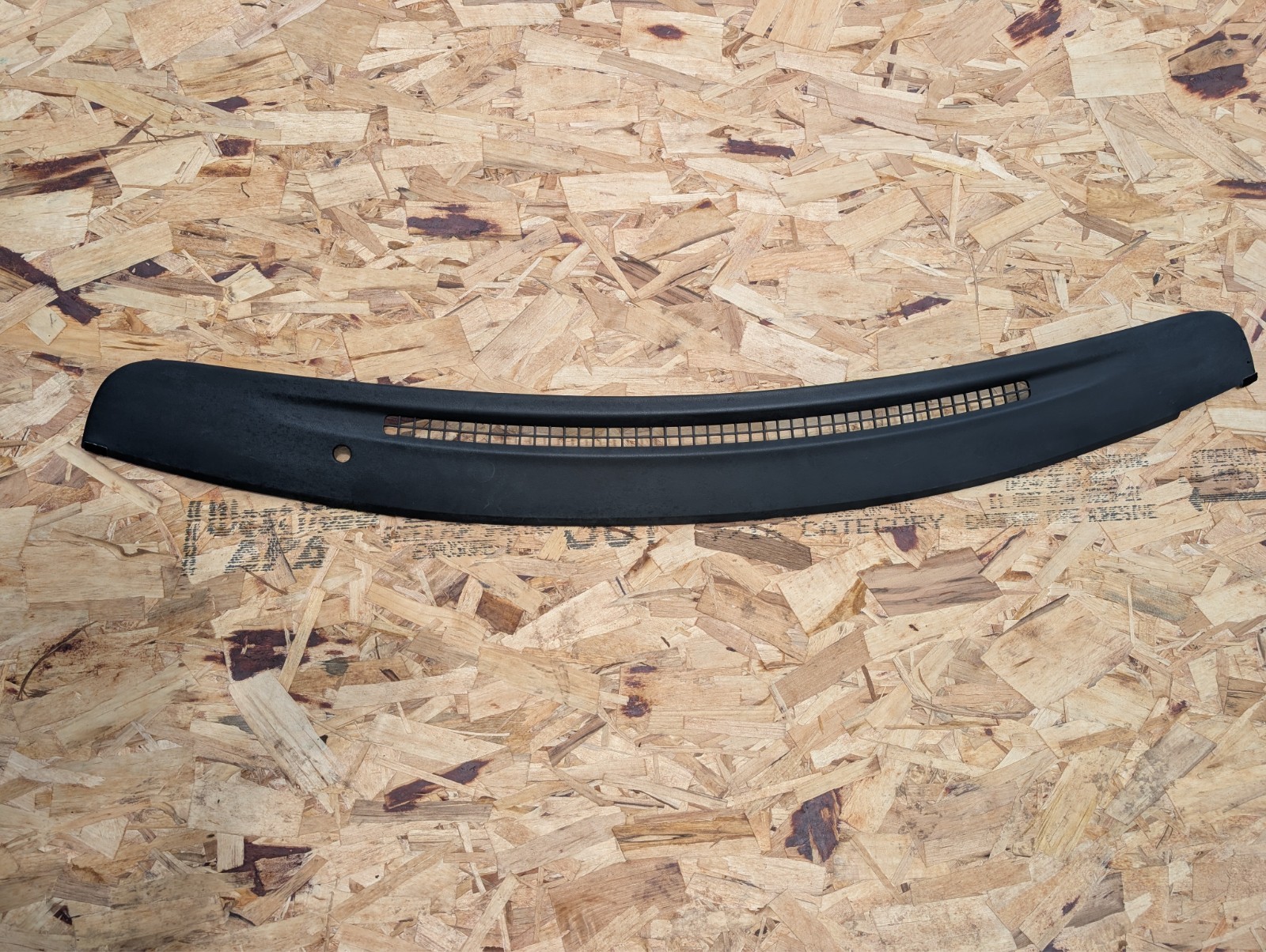 1995-2005 Ford Ranger Dash Board Defrost Vent Interior Panel Explorer Sport Trac