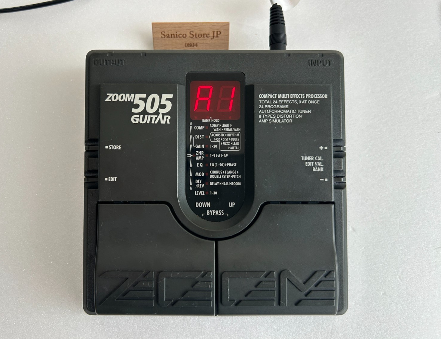 Zoom 505 Guitar Compact Multi Effects Processor, Amp simulator Used Tested Japan