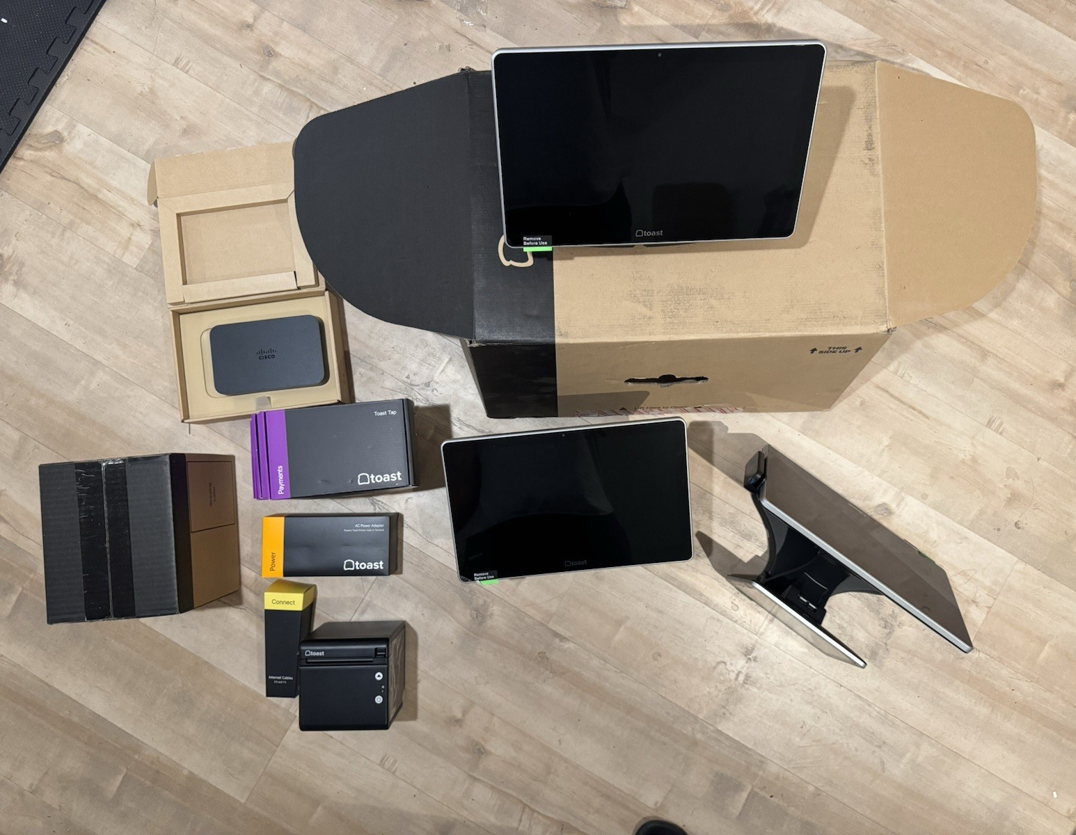 Toast POS System Bundle - Toast Tap Payments w/ 2 Touchscreen Terminals