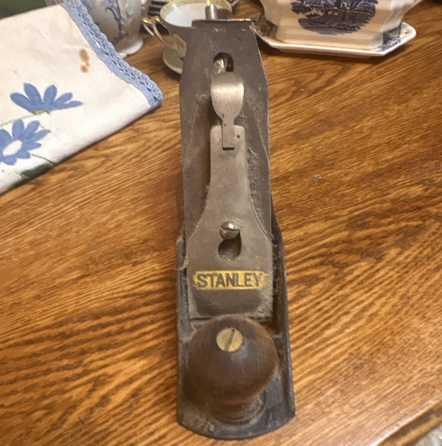 Stanley No 4 Bench Hand Plane w/ Wood Handle, Steel Blade 2 in, 10 in Long