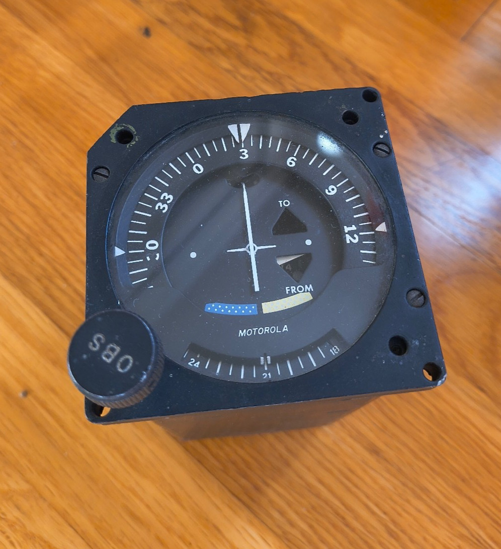 Motorola Indicator Model 4080 aviation gauge
