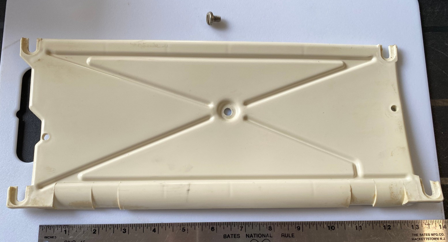 Singer Golden Touch & Sew 750 Part – Under Machine Cover