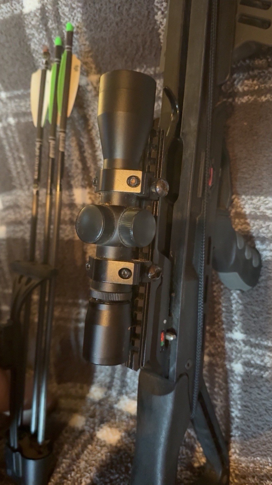 Bone Collector 1100-B Killer Instinct 370 Crossbow Kit