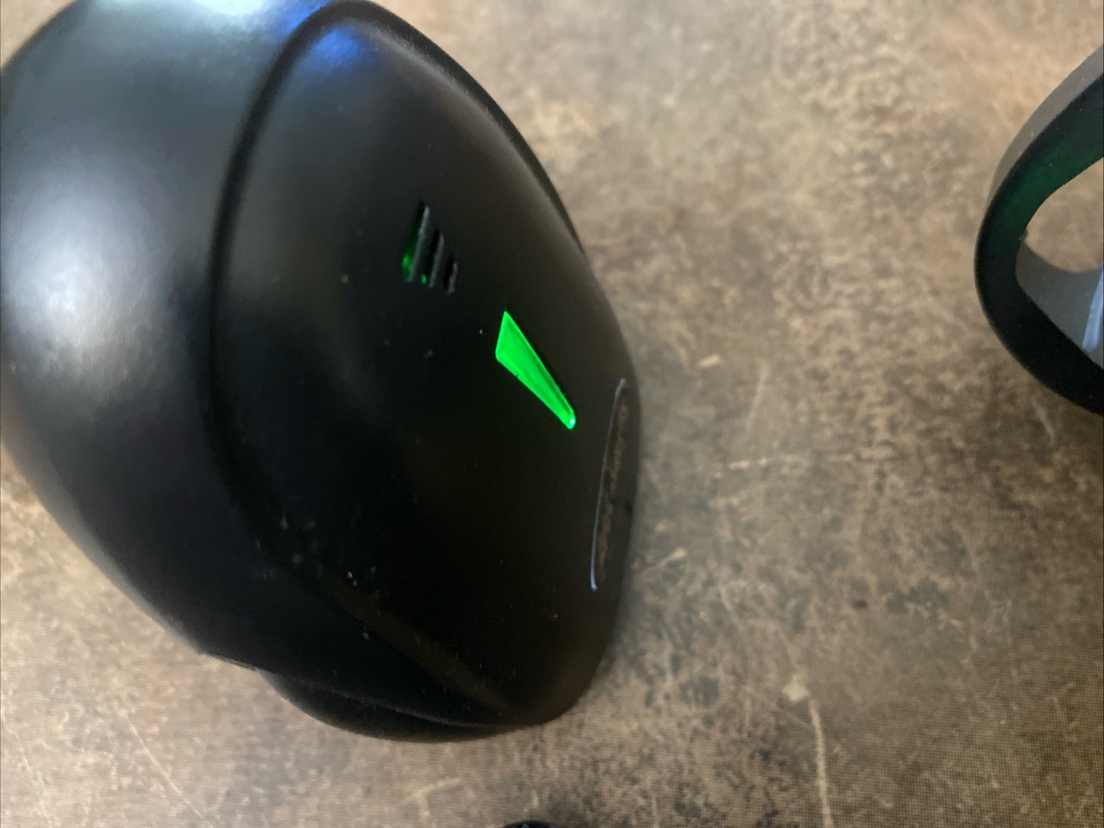 Alacrity MJ-6709CB 2.4GHz Wireless Bluetooth Barcode Scanner 1D USB