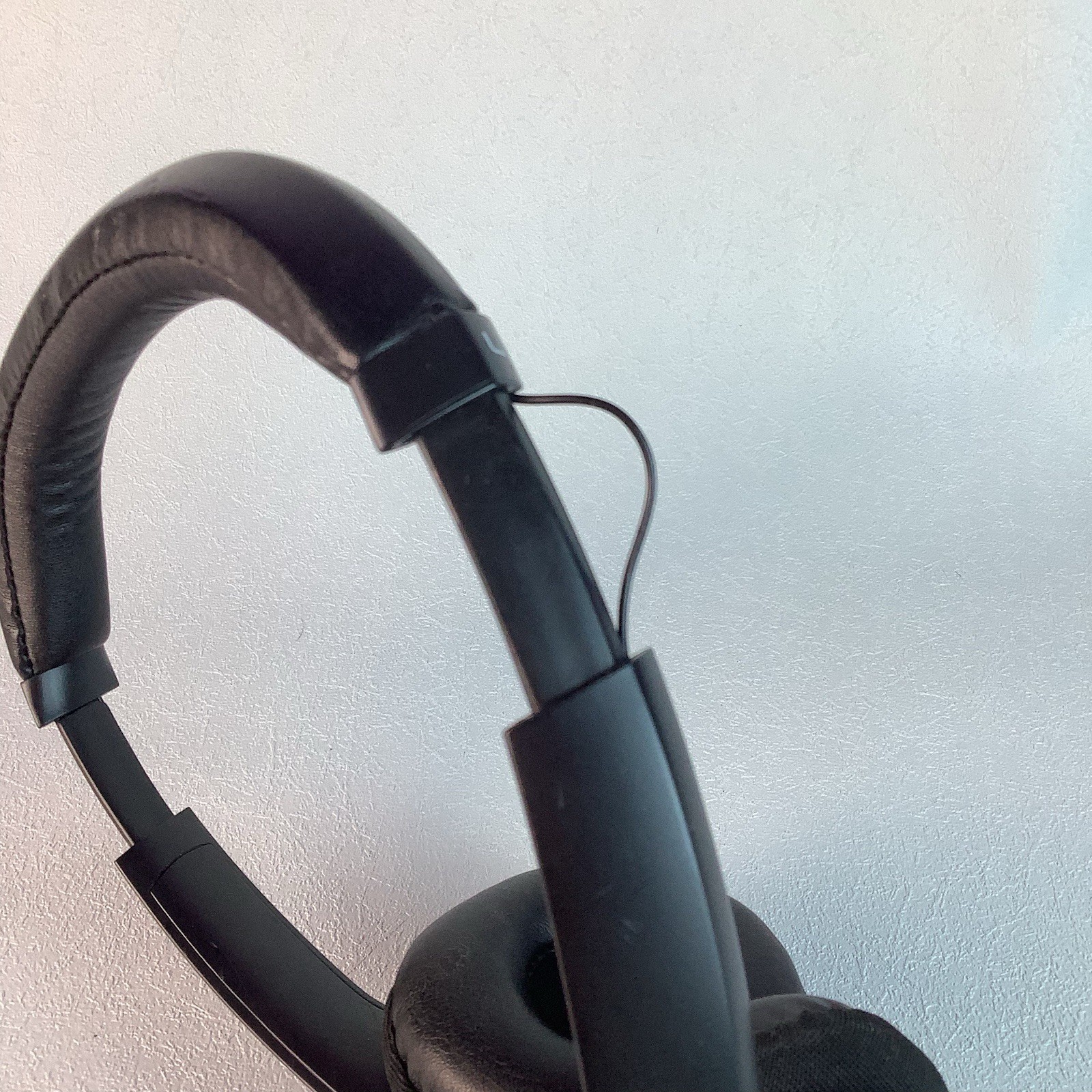LOGITECH H390 USB Wired Headset With Volume Control & Microphone*NO BOX*