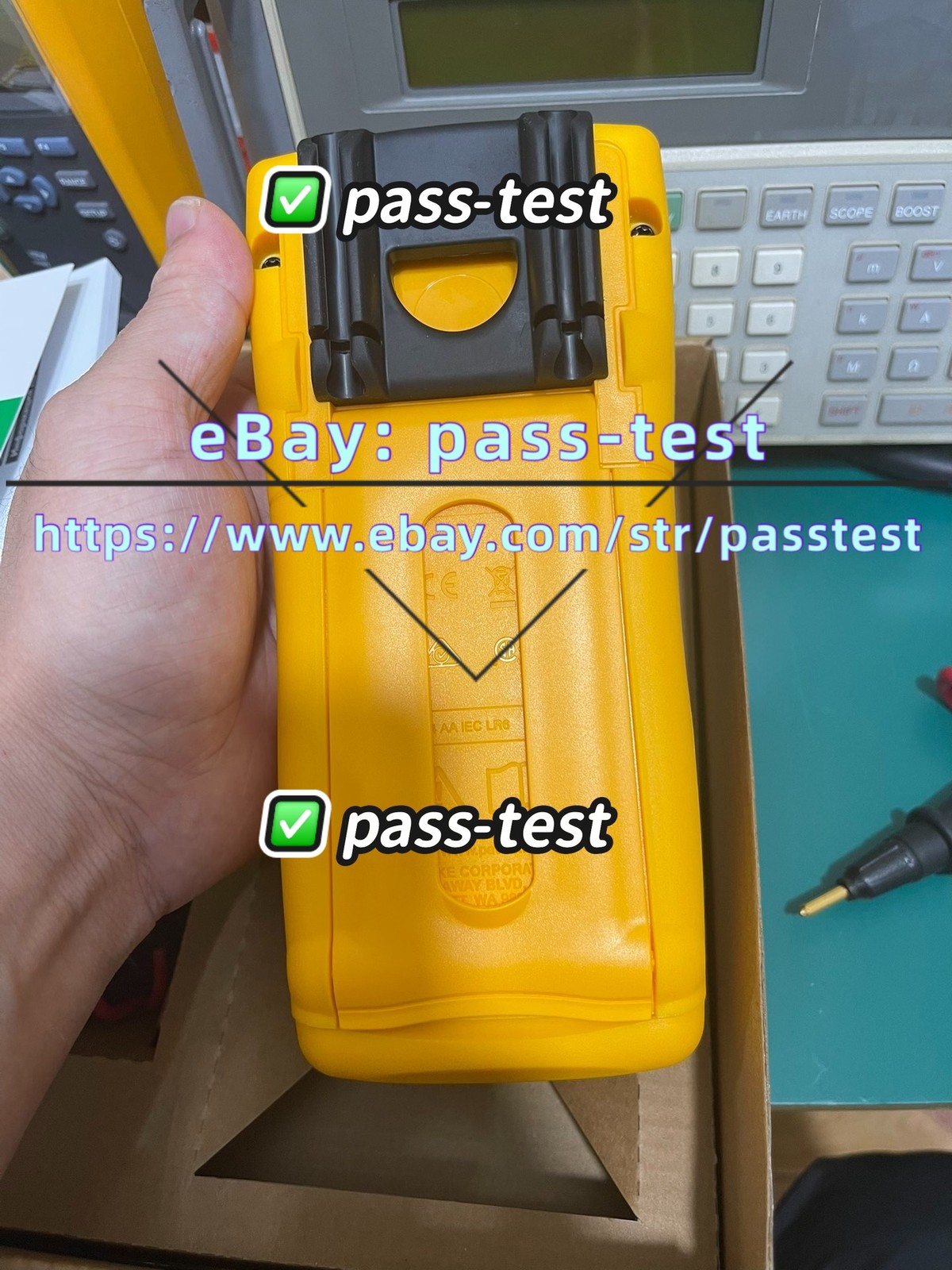 Fluke 726 Precision Multifunction Process Calibrator/ Good function
