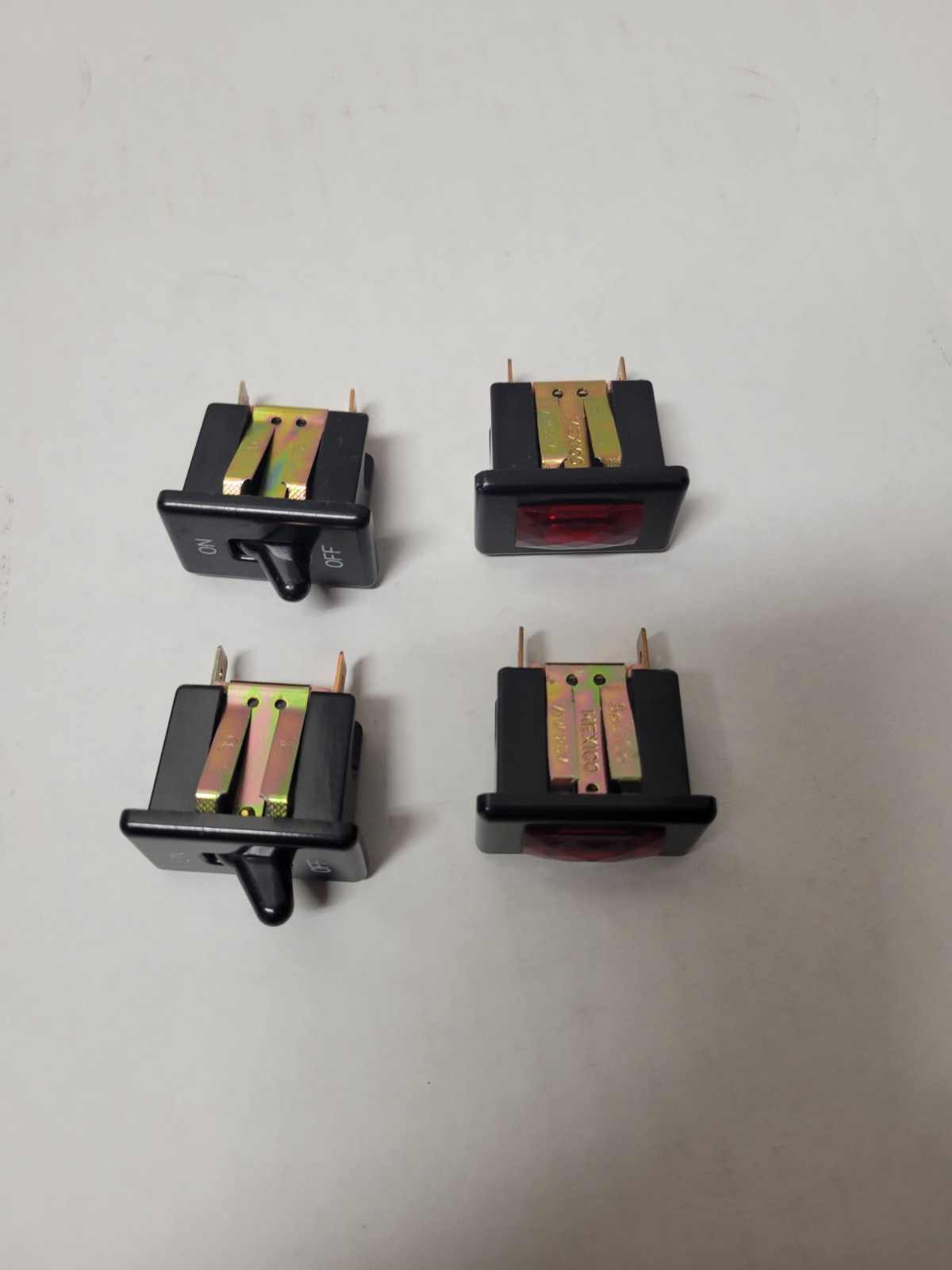 Lot of 4 BUNN OEM VPR, VPS black Lamps, and Switches