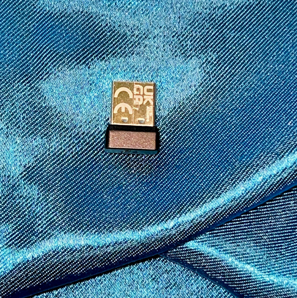 Logitech Wireless USB Unifying Receiver - C-11077