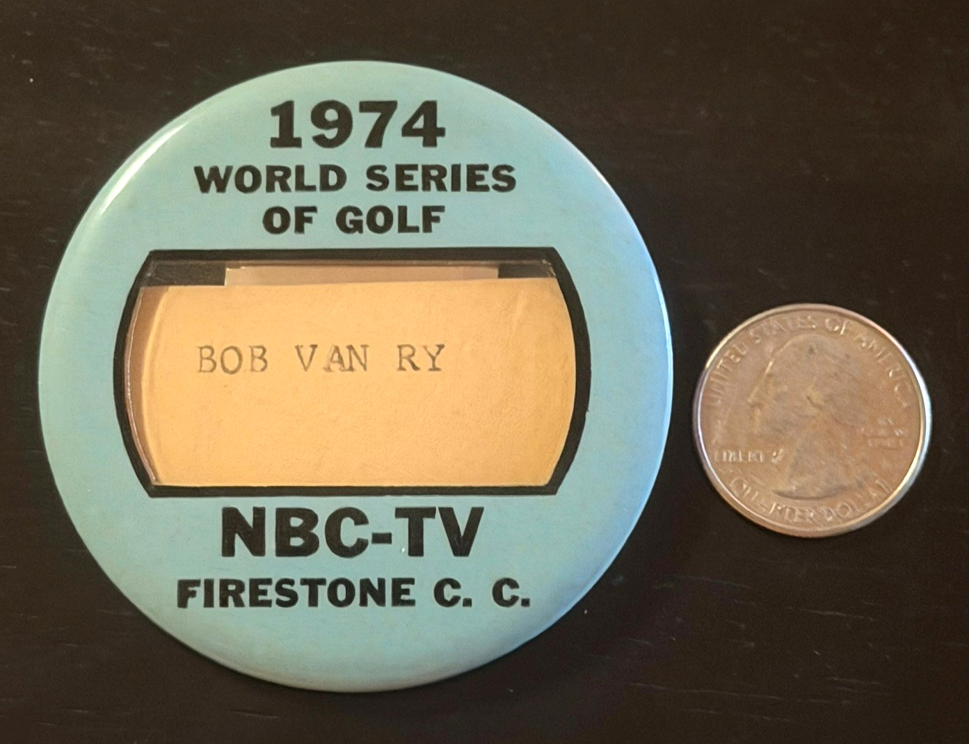 LEE TREVINO WINS 1974 PGA WORLD SERIES OF GOLF PRESS PIN BADGE 300 x rarer HOF