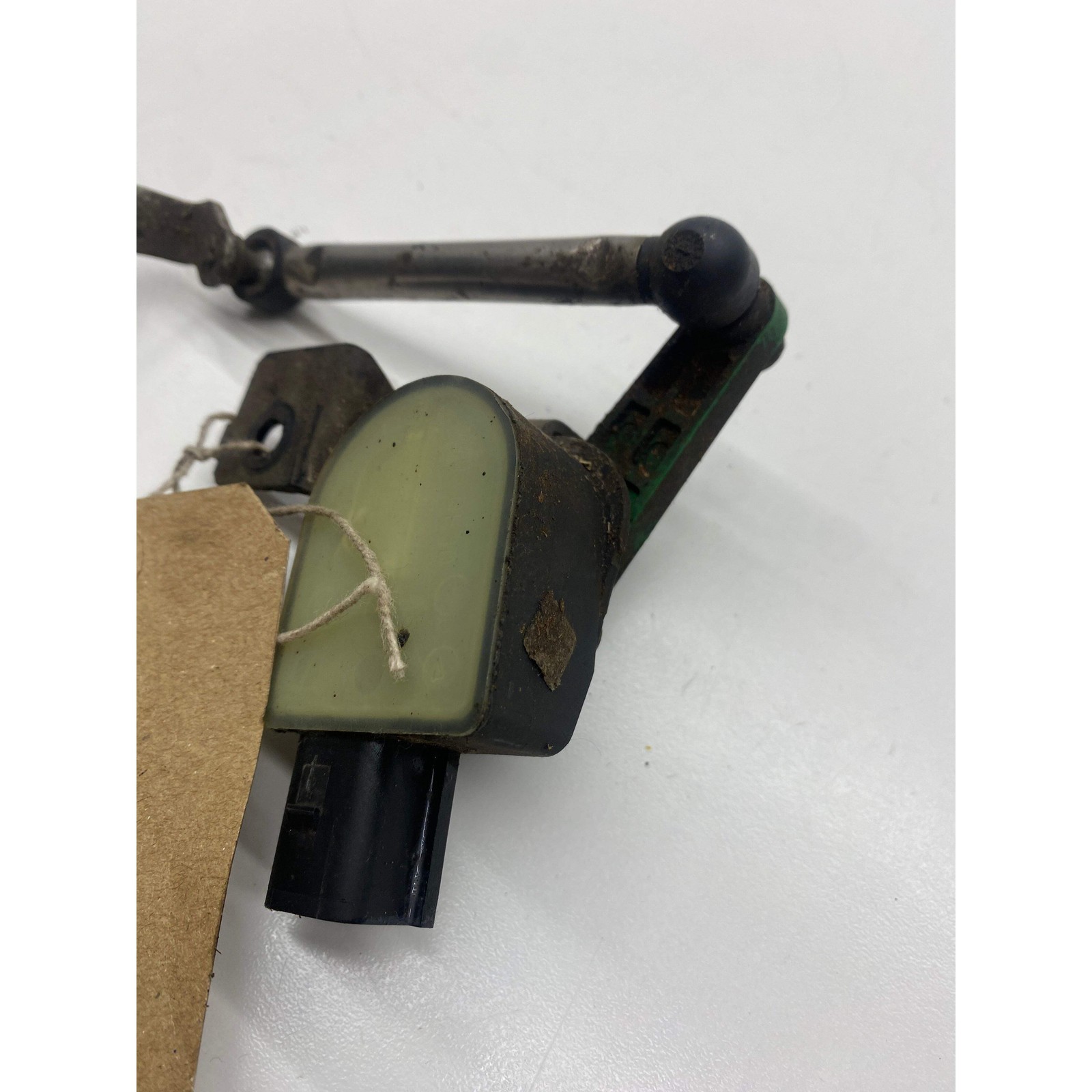 Audi S3 headlight level sensor front right 8P 2009