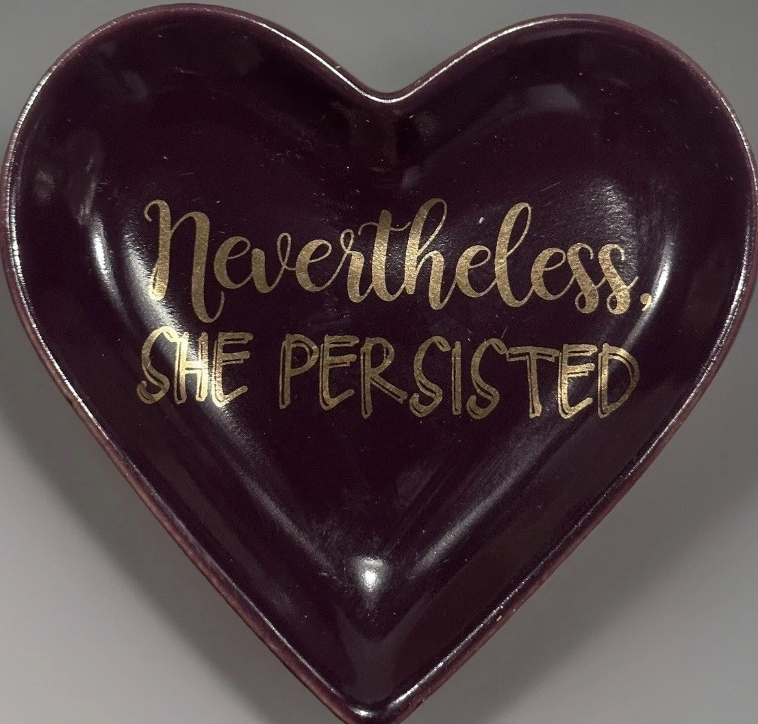 Charming Charlie "Nevertheless She Persisted” Ceramic Jewelry Ring Tray 💙 EUC