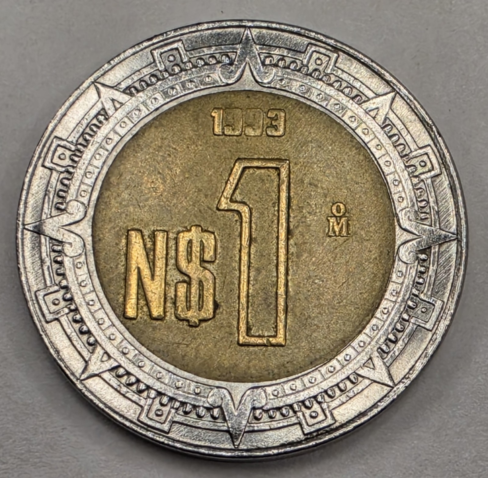 1993 Mexico 1 One Nuevo Peso - Circulated Mexican Bimetallic World Coin - L2