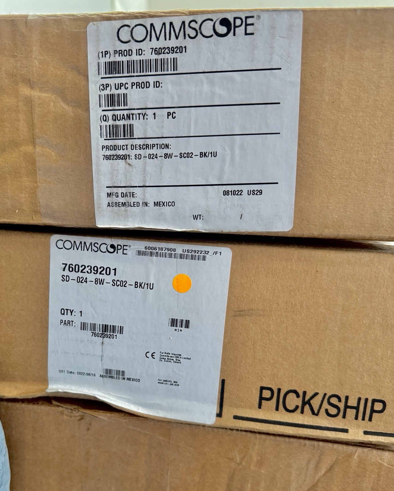 NEW Commscope Loaded 24-Port SD Fiber Patch Panel 760239201, Rack Mount