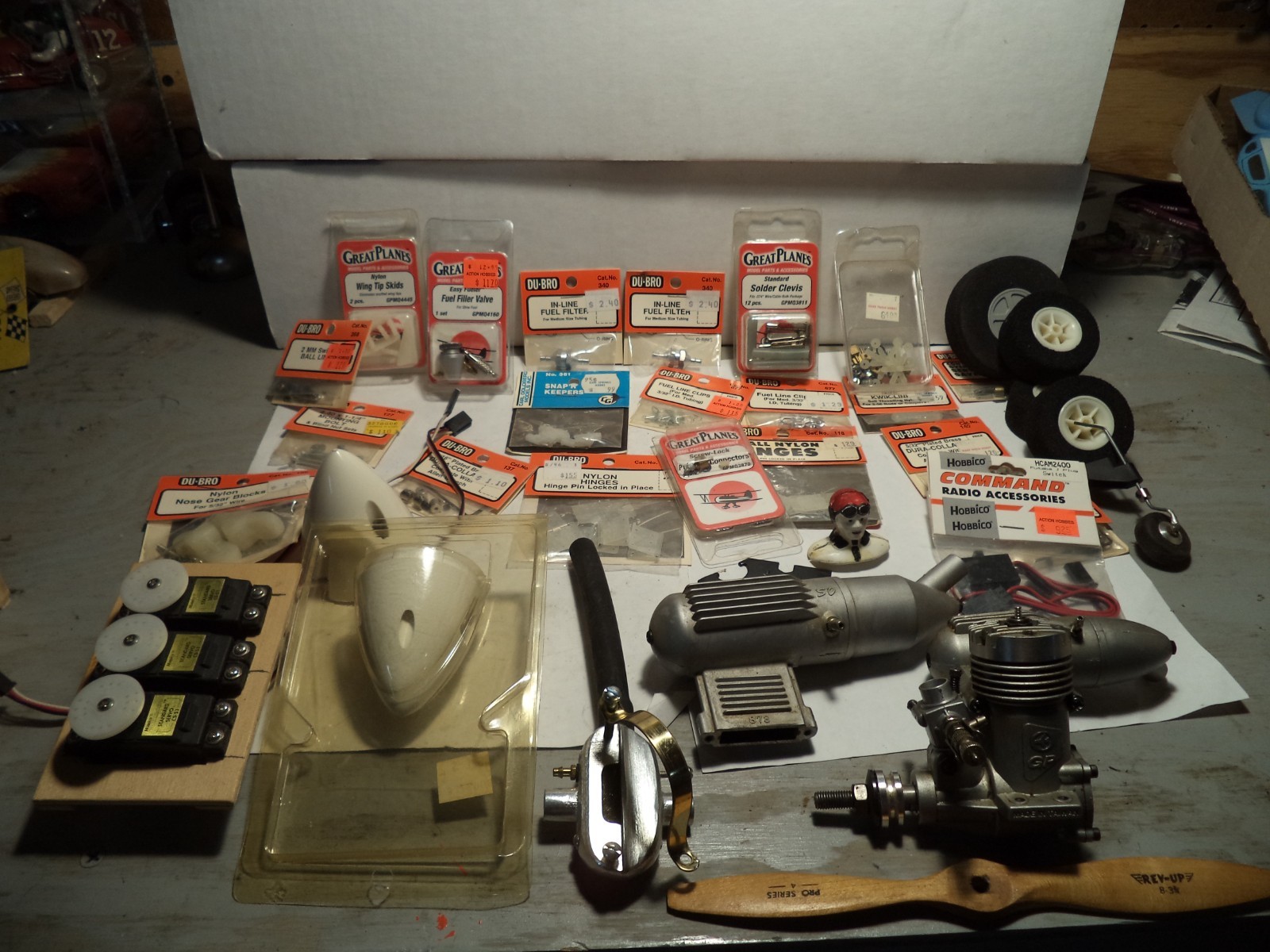 Model Airplane Salvage ( PARTS OR REPAIR )