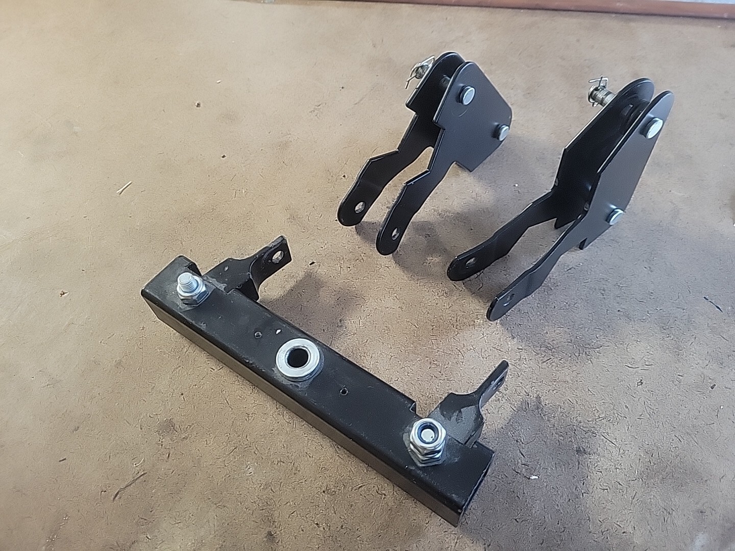 Pride LC 358XL / Others  MOTOR MOUNTING LINKAGE ARMS AND PLATES