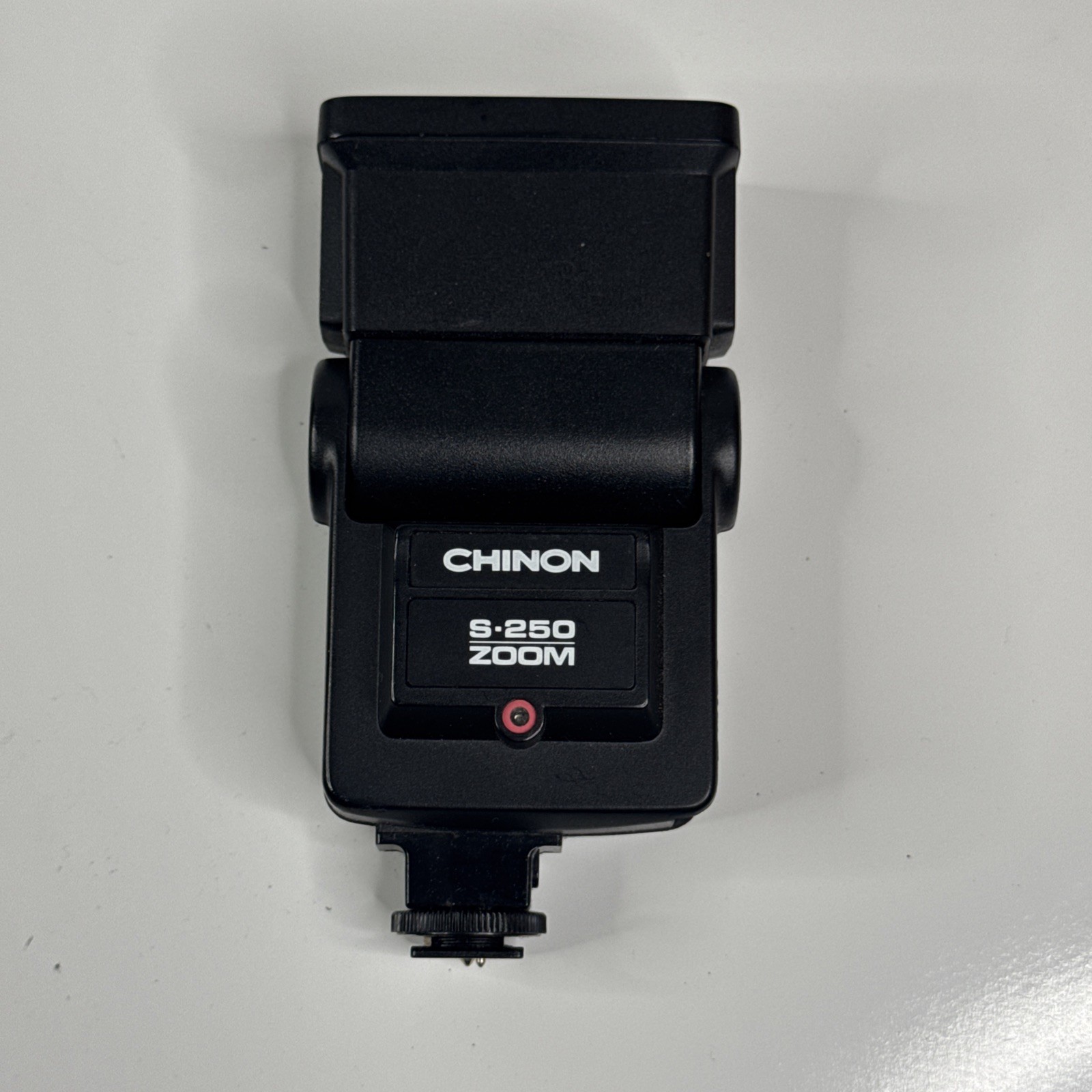 Chinon S-250 Zoom Camera Flash Shoe Mount Tilt Head Vintage Made in Japan
