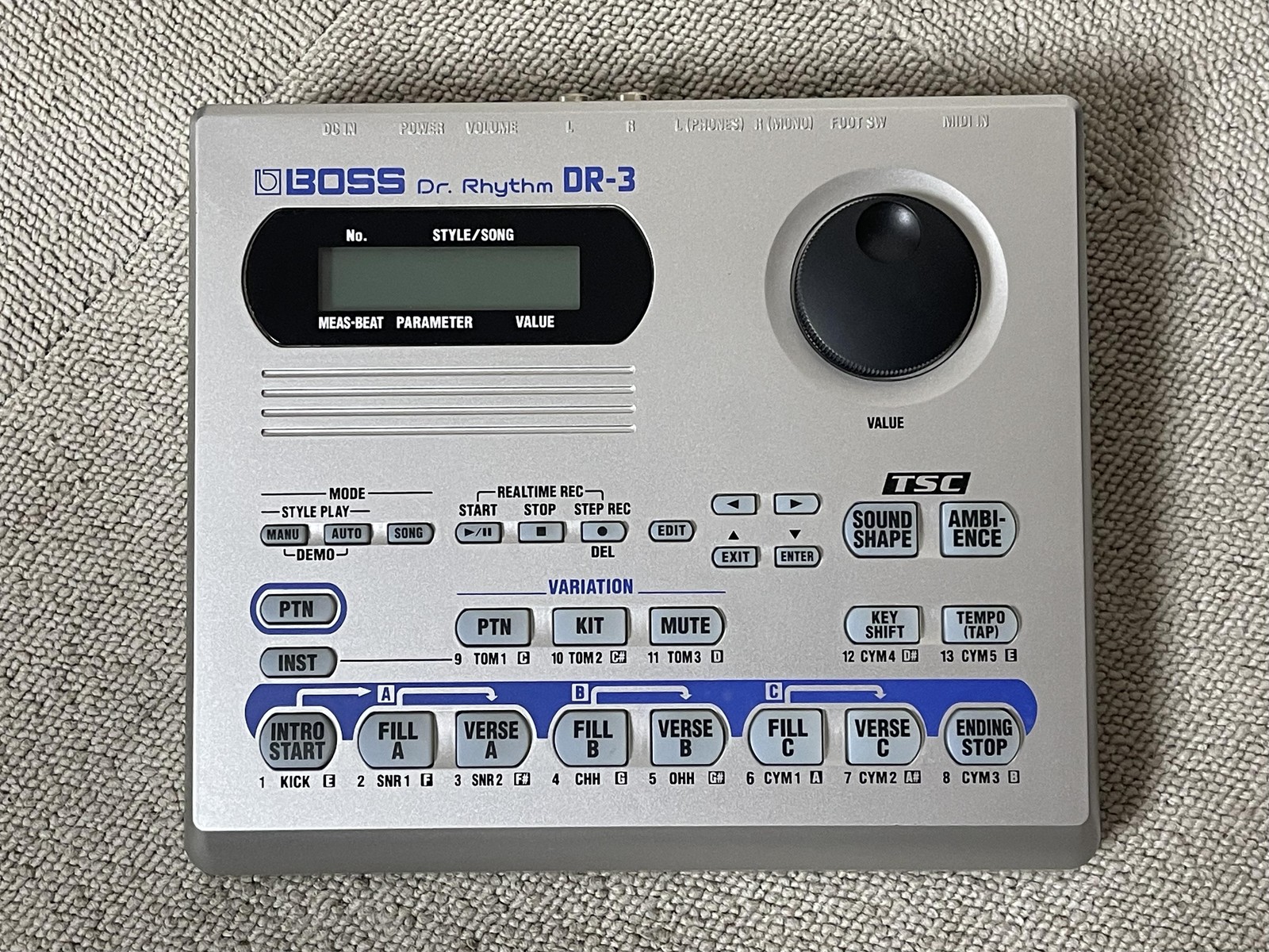 BOSS DR-3 Dr. Rhythm Drum Machine Digital Beat Maker MIDI TSC Used Excellent