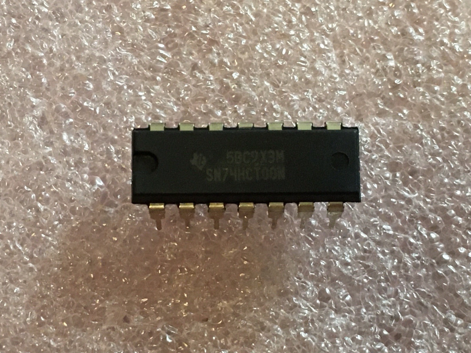 SN74HCT00N IC QUAD 2-INP POSITIVE NAND GATE 4-CHN 14-PIN  PLASTIC DIP (LOT OF 5)