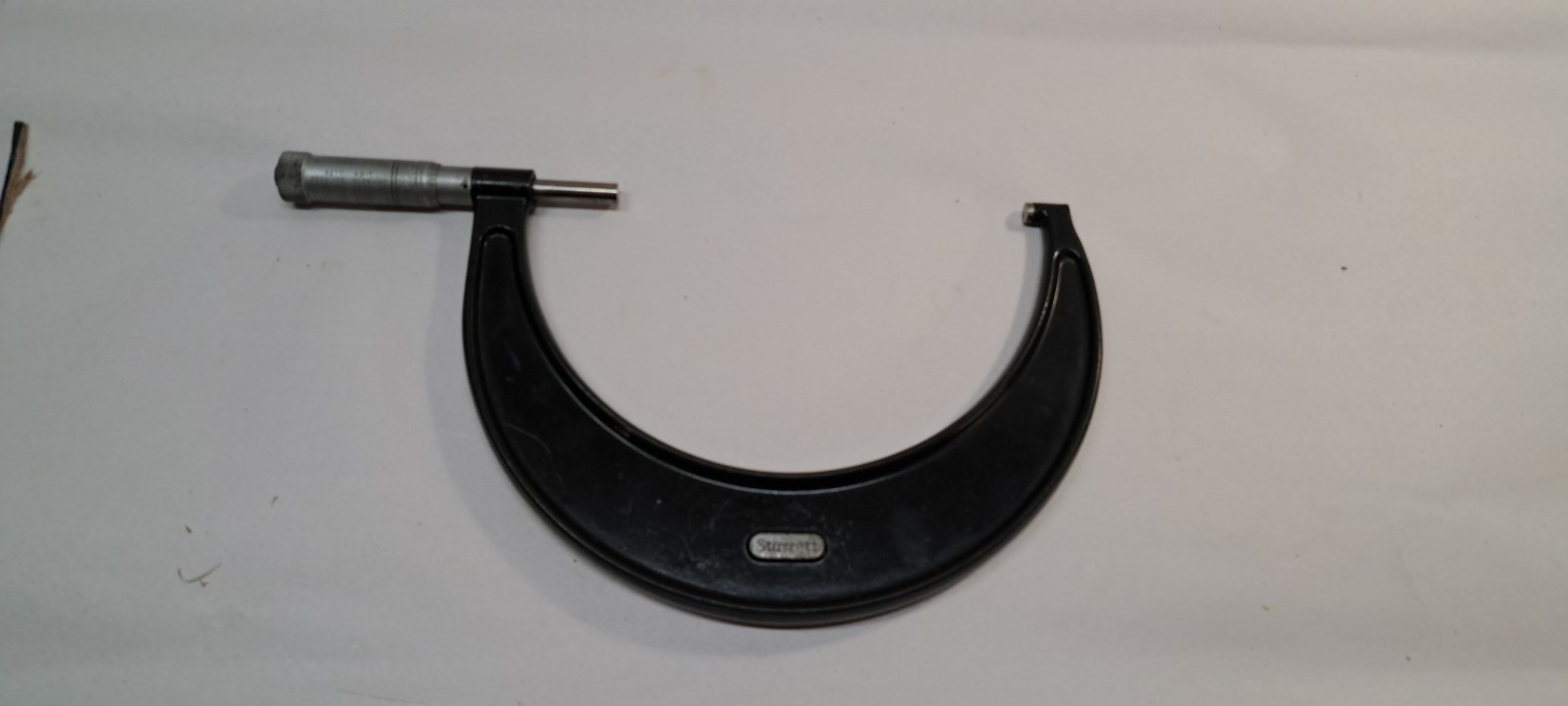 Starrett No. 436 Outside Micrometer 4-5" .001" W/ Spindle Lock (60210)