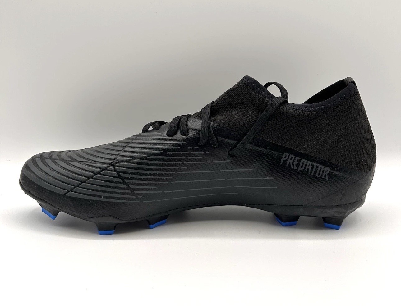 Adidas Predator Edge 2 GV9856 Black Soccer Cleats Red White Blue Mens Size 10.5