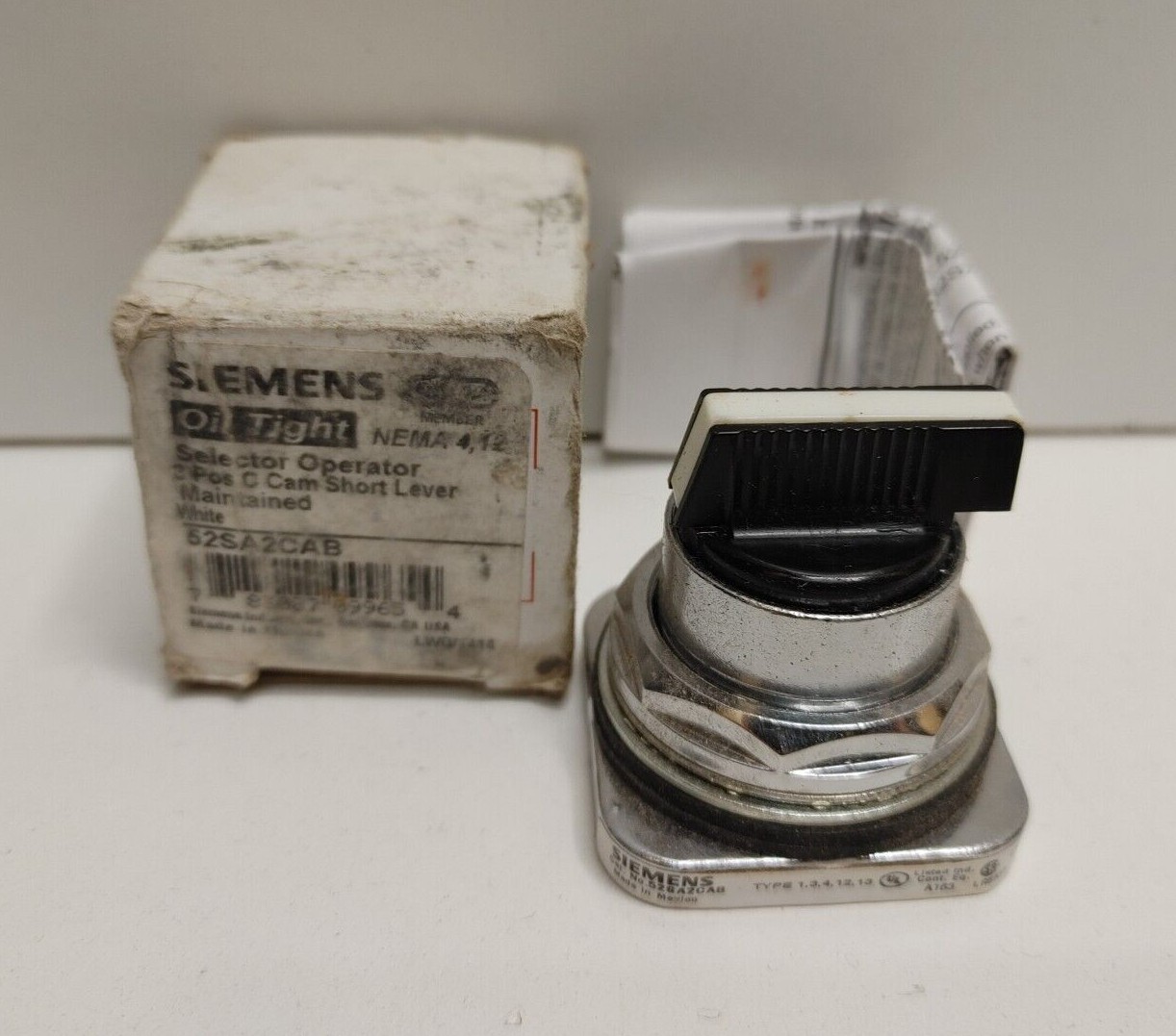 NEW OLD STOCK! SIEMENS 3-POSITION MAINTAINED SELECTOR SWITCH 52SA2CAB