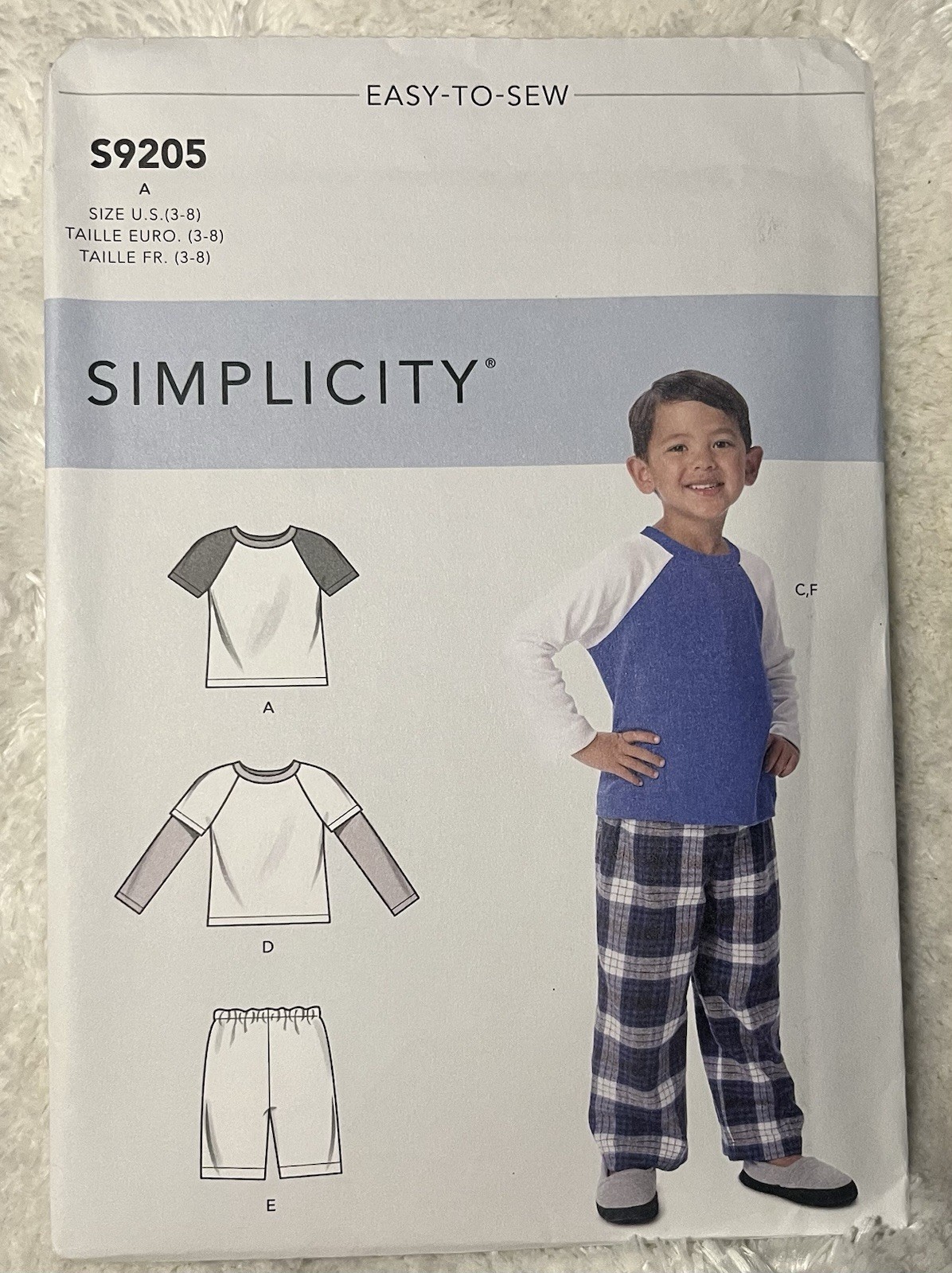 Simplicity 9205 Children's Tops, Shorts & Pants (3-8)
