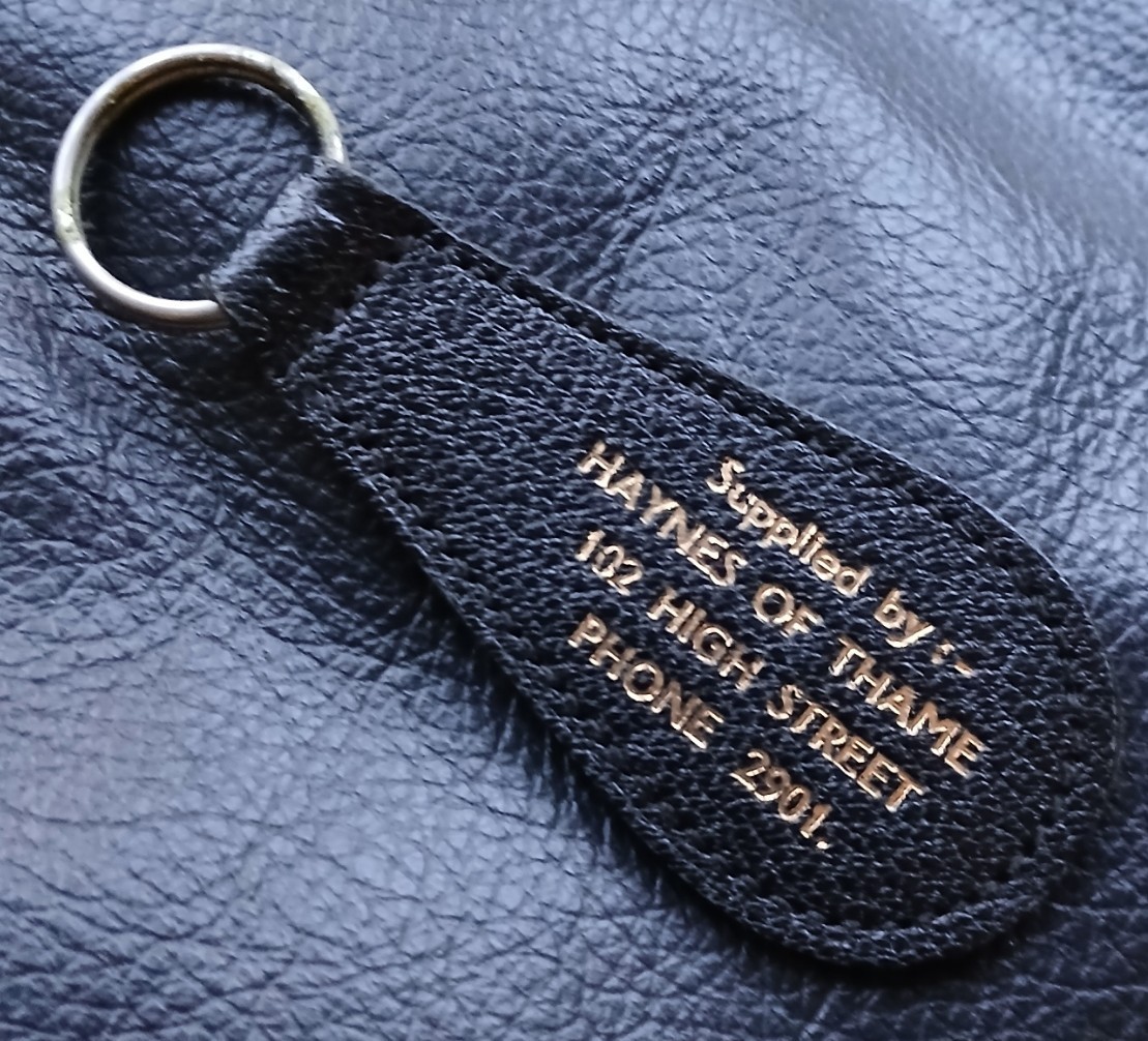 VINTAGE HAYNES CAR DEALERSHIP HIGH ST THAME BLACK LEATHER TRADITIONAL KEYRING