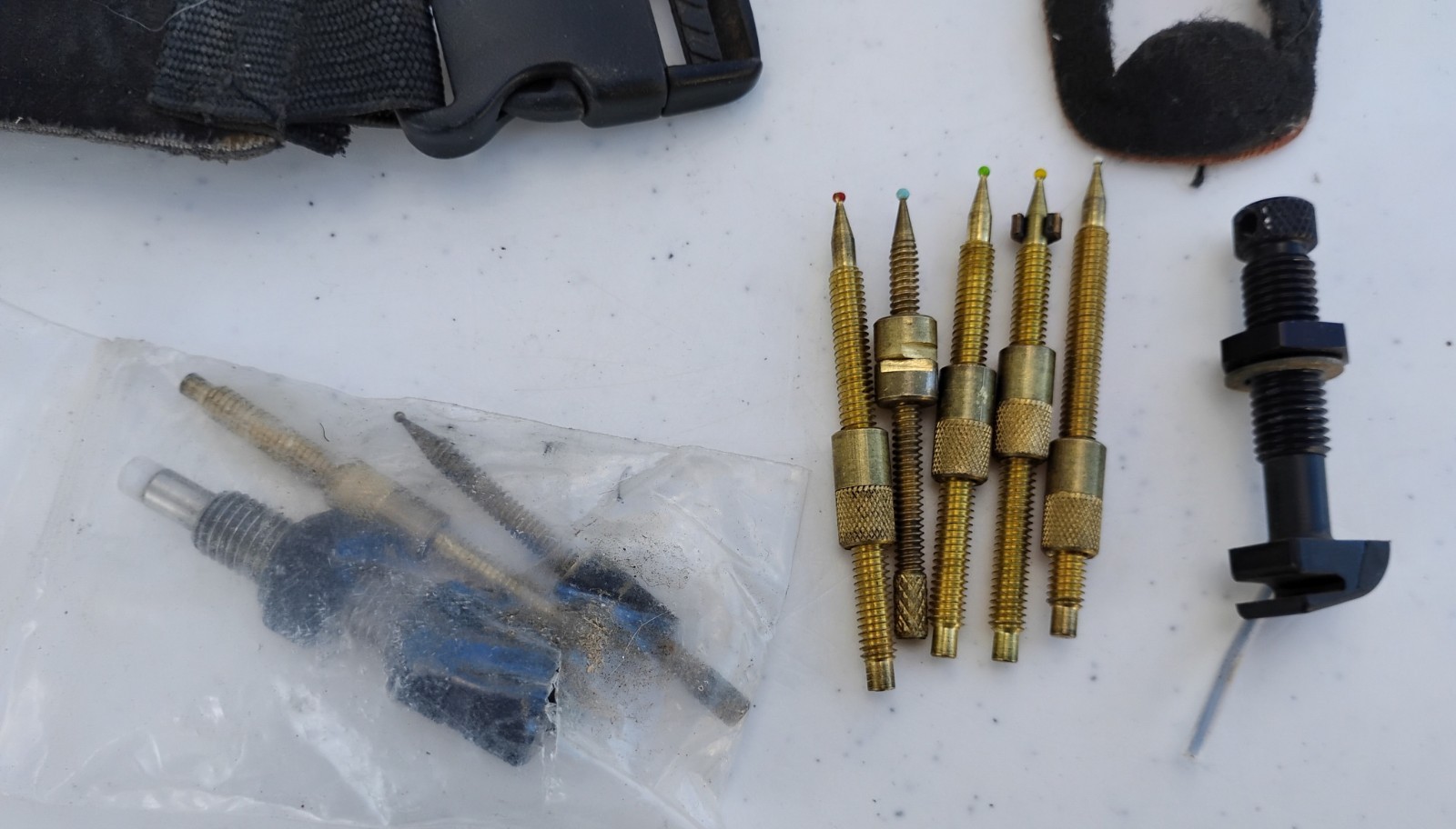 compound bow accessories lot
