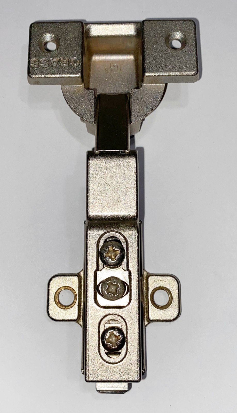 GRASS Hinge 1806, Clip On, 90°,Self Close,Full Overlay with "44"mounting plate.
