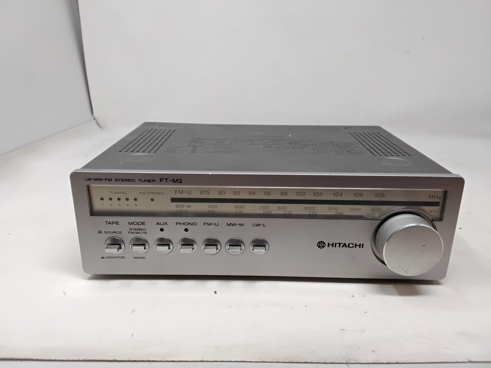 Hitachi LW-MW-FM Stereo Tuner FT-M2 Untested