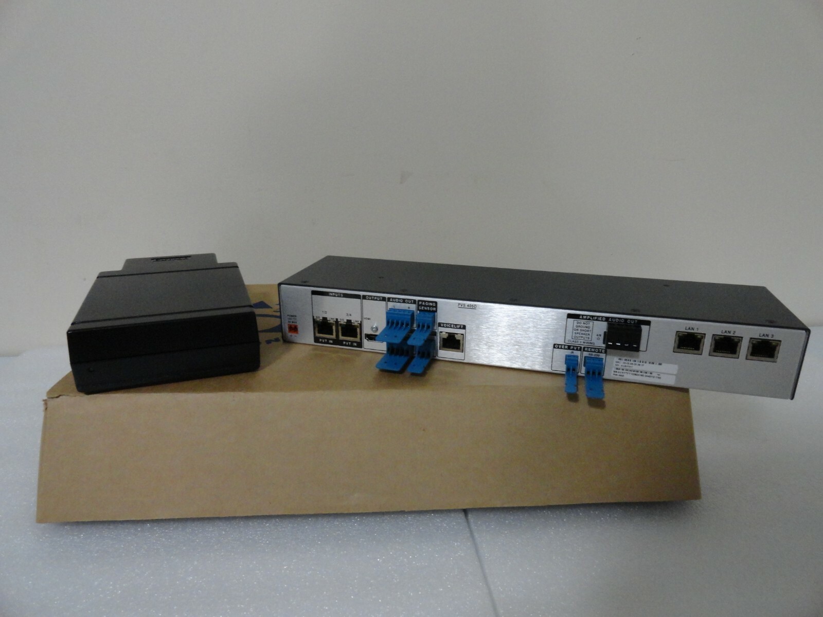 Extron Electronics PVS 405D Polevault Digital Switcher