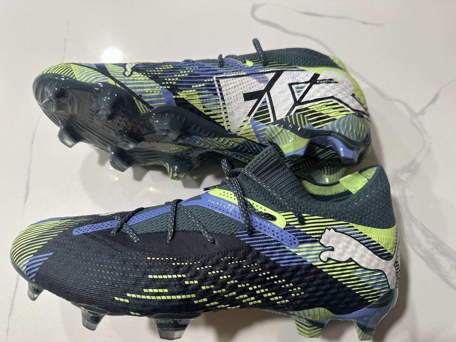 PUMA Future 7 Ultimate Men’s Soccer / Football Cleats (8) Retails For $240