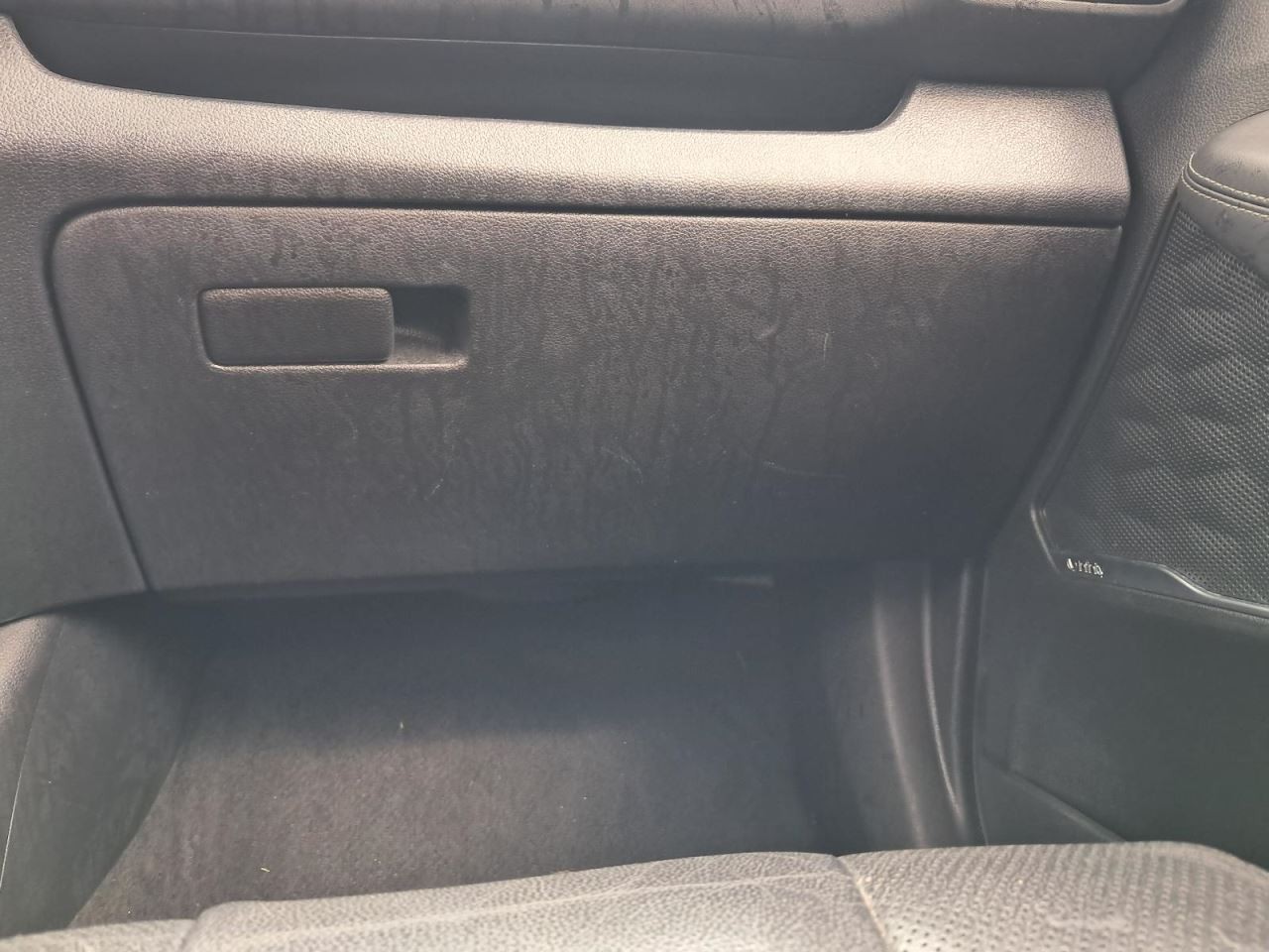 SANTA FE  2020 Glove Box 4805420