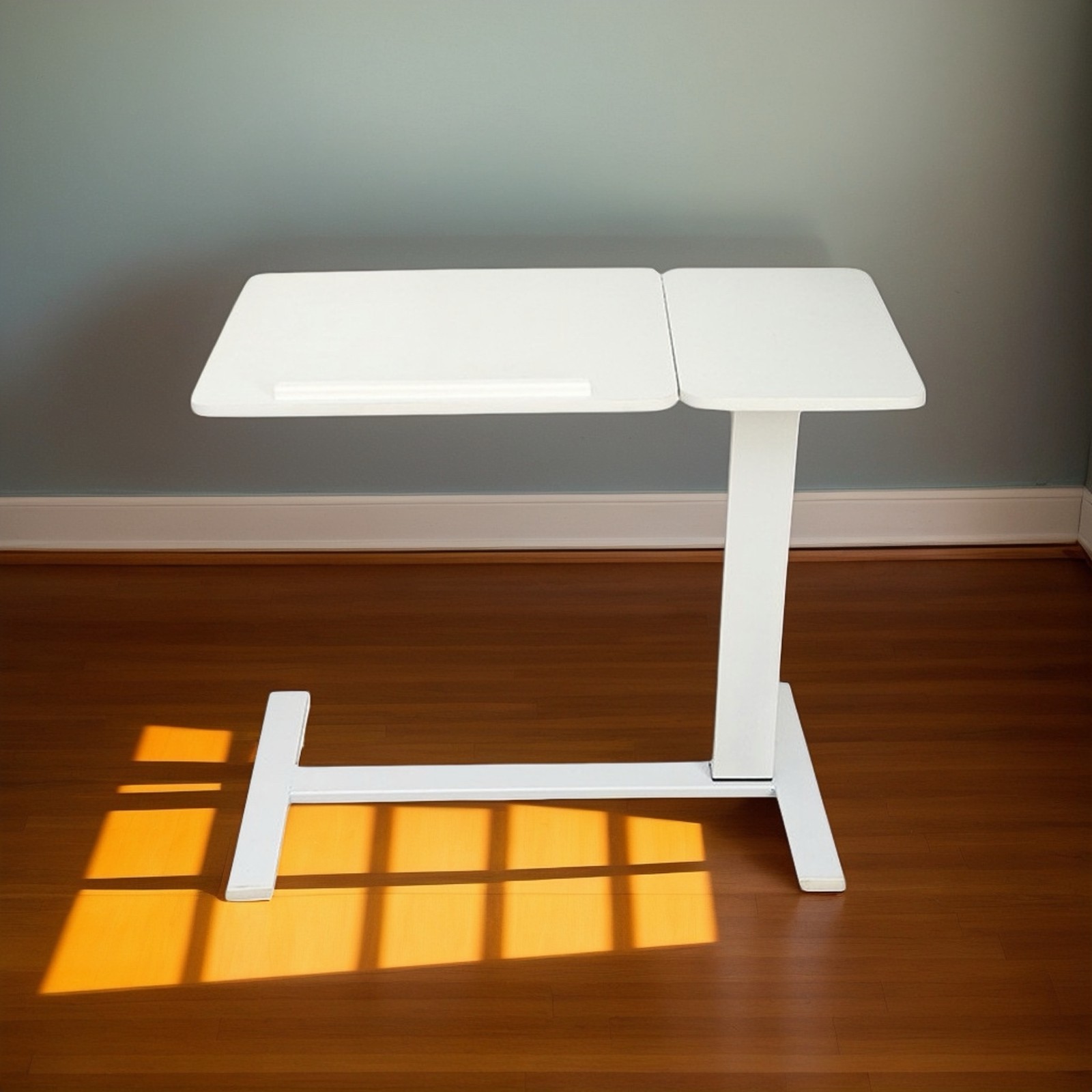 Modern Height Adjustable Overbed Table Side Table Tilting Bedside Desk w/ Wheels