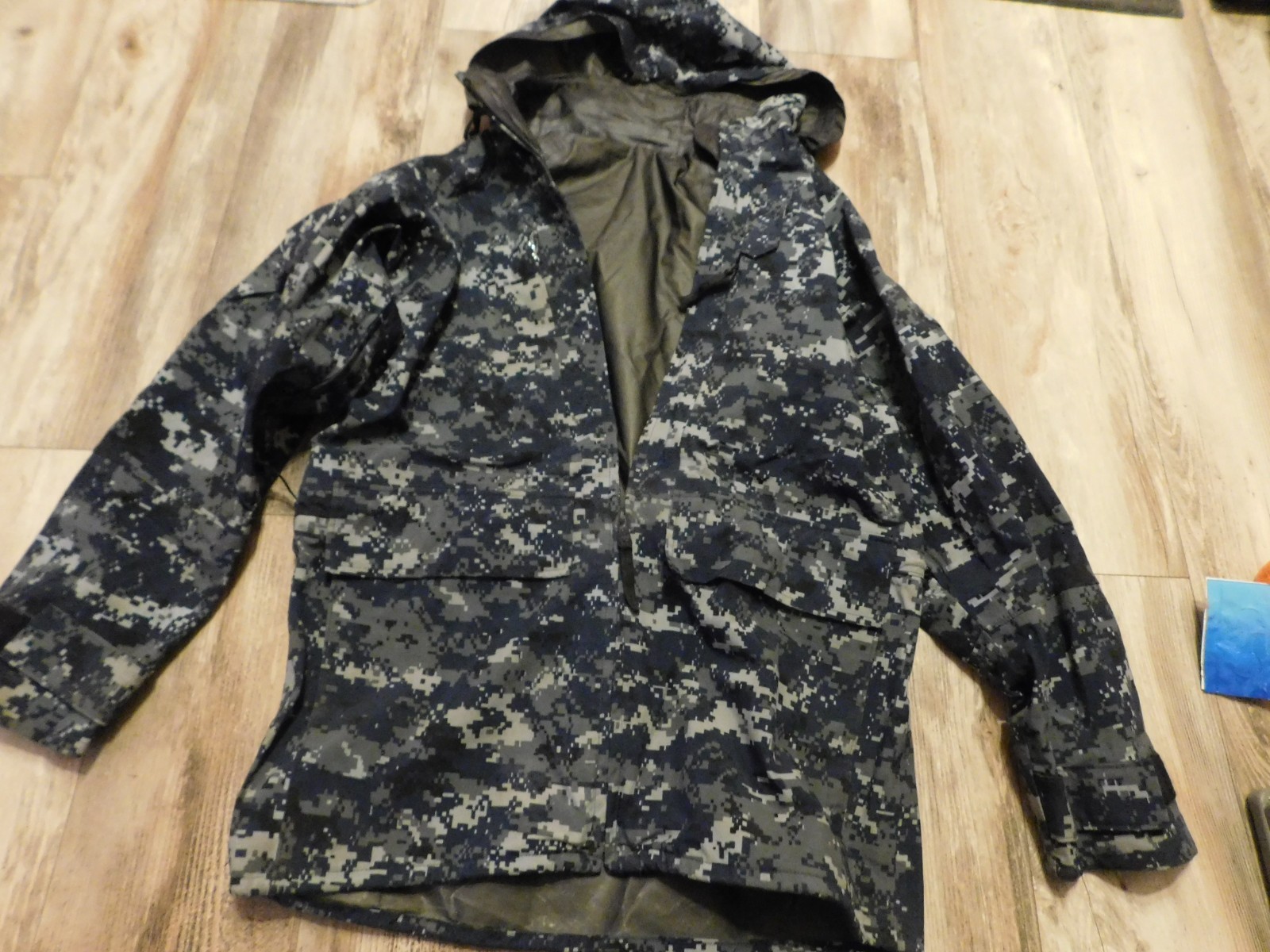 US  NAVY  WORKING  PARKA  SIZE SMALL - LONG