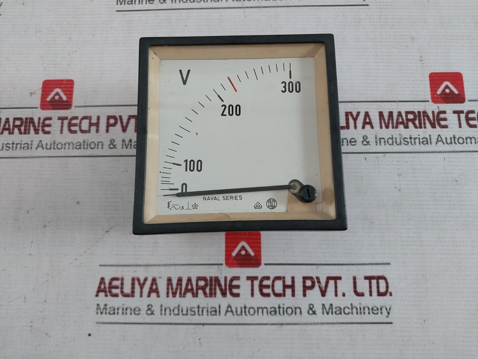 SACI 0-300V Voltmeter