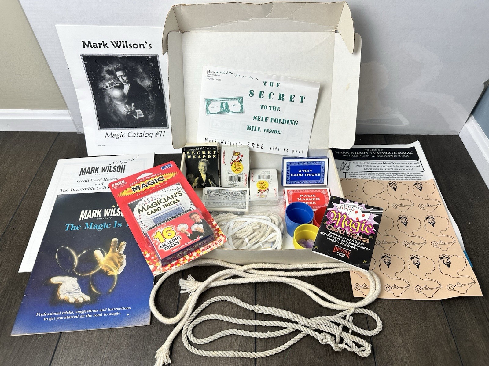 Vintage Magic Stuff - Mixed Lot including Mark Wilson and Marshall Brodien Trick