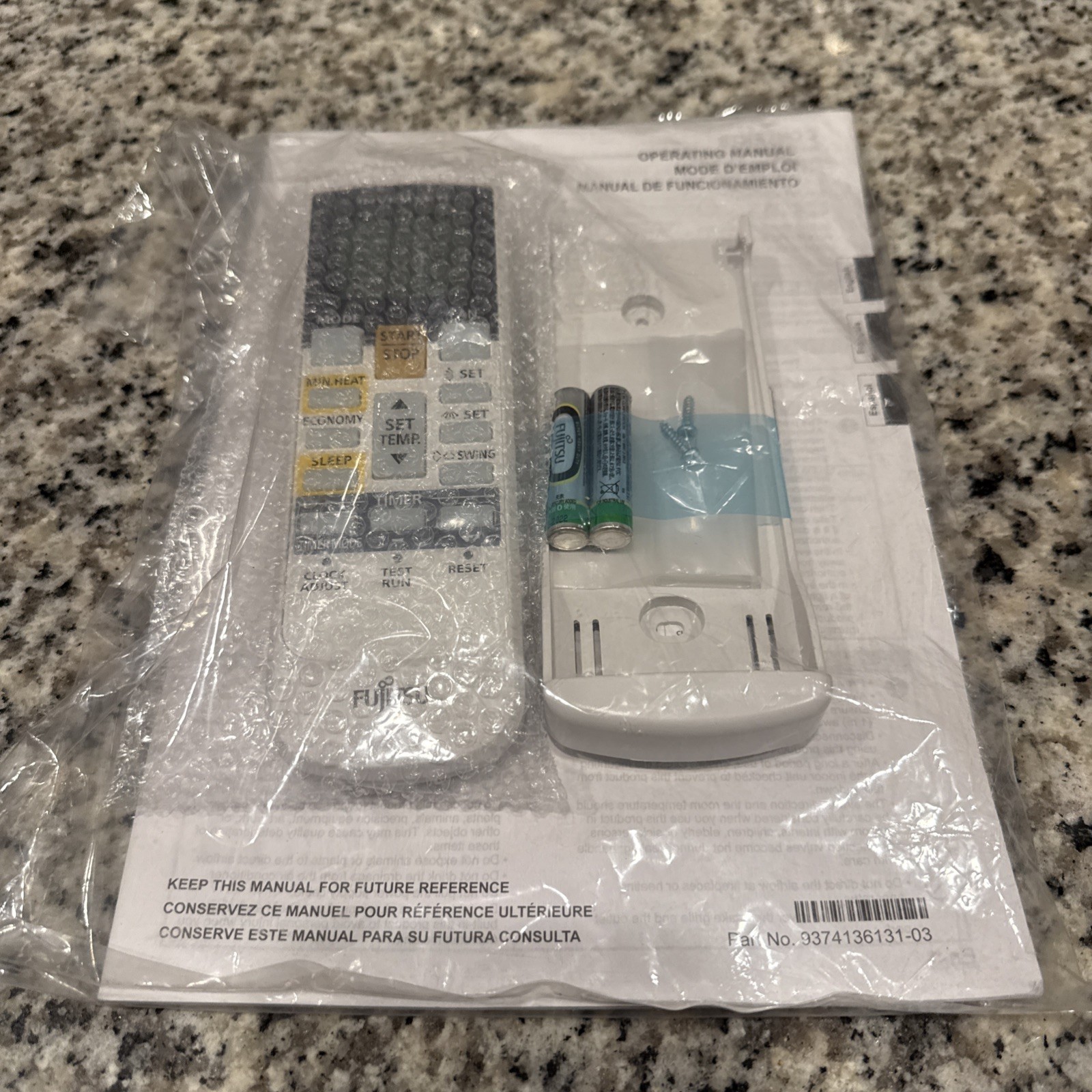 FUJITSU REMOTE CONTROL AR-RY16 ~ with Wall Mount Holder OEM