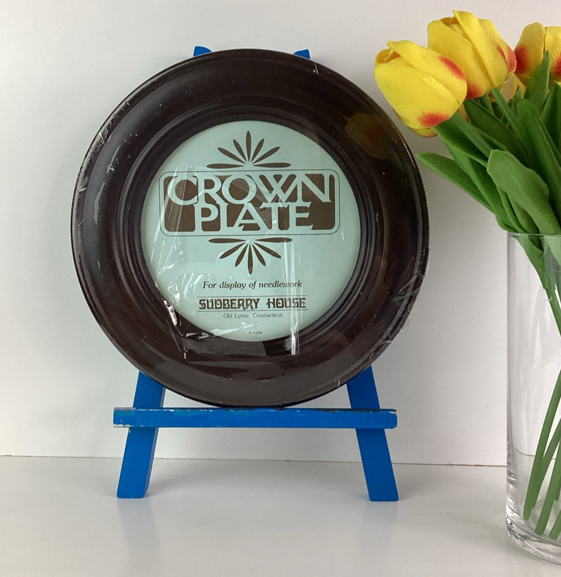 Vintage Crown Plate Sudberry House Round 5.75" Needlework 9.5" Display Frame