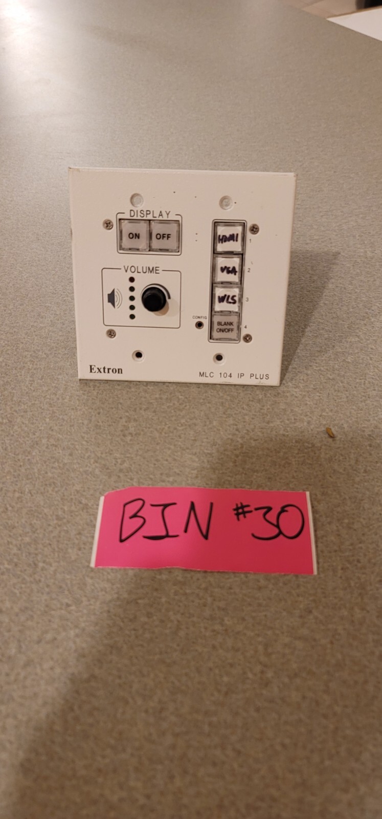 Extron Electronics MLC 104 IP Plus MediaLink Button Controller