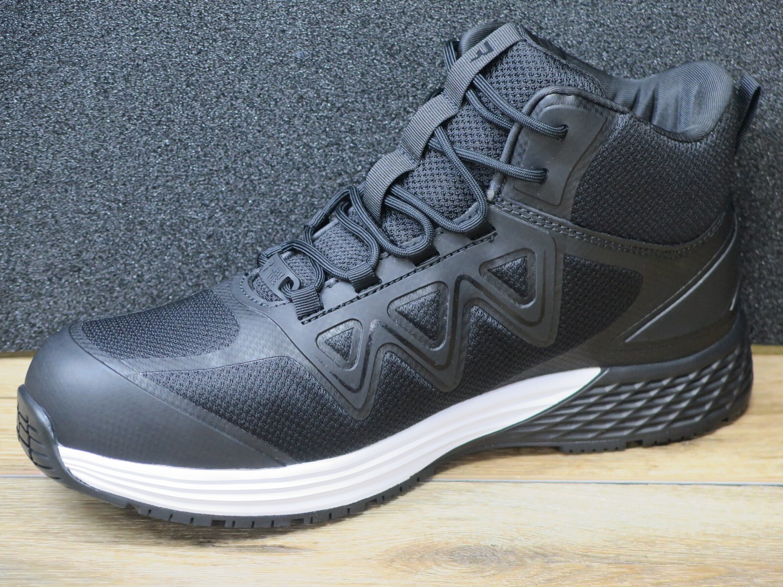 Bates Rush Mid Work Composite Toe Black/White *E09100